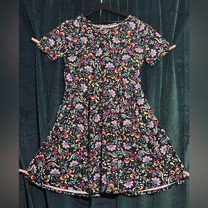 LuLaRoe Plus Size Amelia Dress, Rare Crepe Material in Vibrant Print, Size 3XL